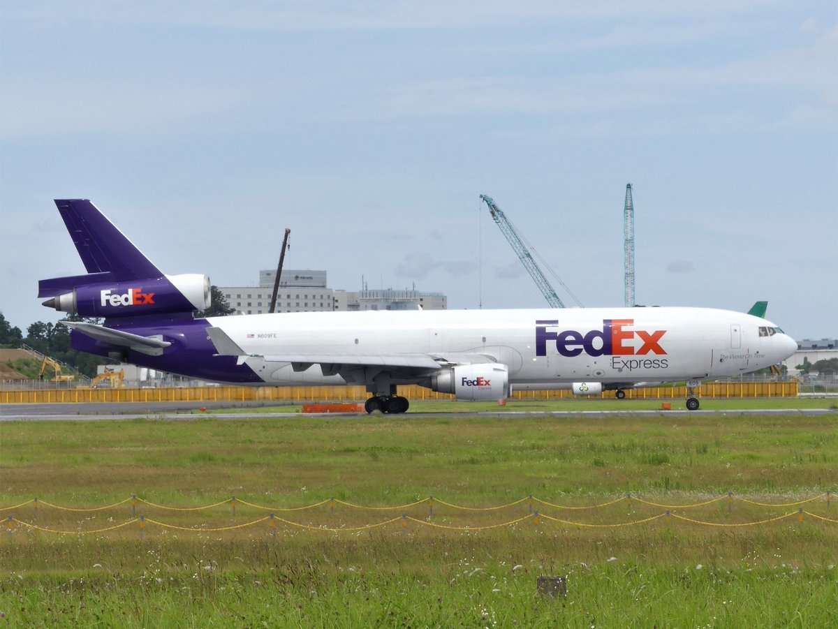 ten_koji1103's tweet image. 2023/6/21成田国際空港外周にて　16R上り
FXのイレブンフレイター
フェデックス・エクスプレス　MD-11F
FedEx Express
#MD11
#FedExExpress