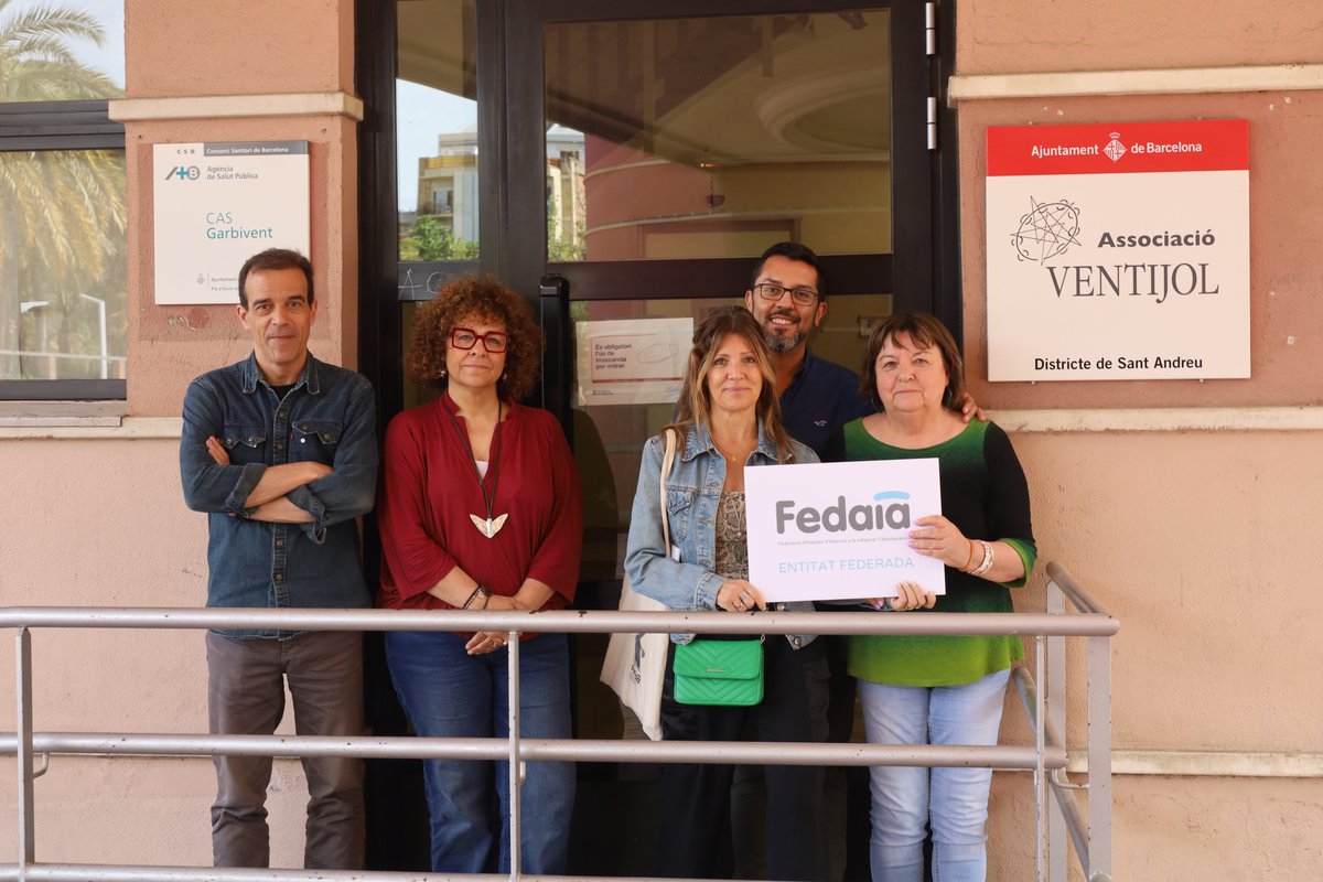 assoc_ventijol's tweet photo. Agraïm a FEDAIA la seva recent visita i la difusió del nostre compromís amb les famílies i la infància. VENTIJOL 29 anys treballant per la comunitat inspirats per la teràpia sistèmica.

#Teràpiasistèmica  #Família #Infància #GràciesFEDAIA #FEDAIAenRuta

https://t.co/0iqsuquktb https://t.co/BVAQobf2Pw