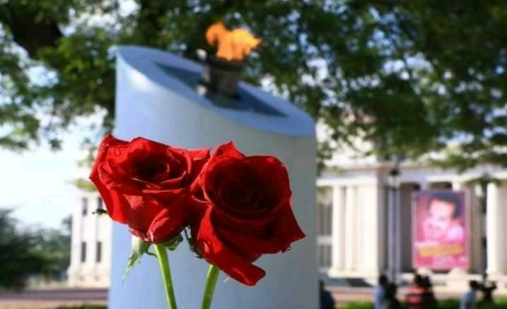 Conmemoramos el Nacimiento de “Carlos… Comandante del Amor”. 

#CdteCarlosVamosAdelante 
#Nicaragua