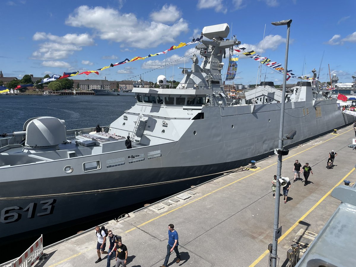 MatthiasK77's tweet image. Die bei Damen gebaute Tarek Ben Ziyad. 
Ich hatte dazu letztes Jahr einen Bericht geschrieben. #navyops