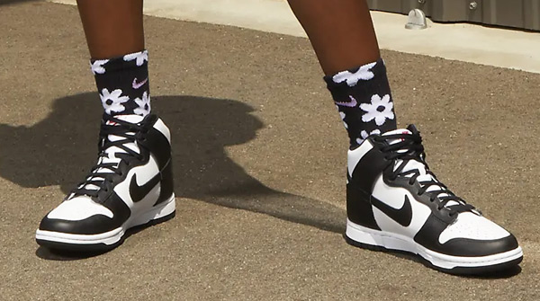 FreeStuffFinder's tweet image. 🐼Nike Panda Dunks In Stock!🚨

Selling FAST: fsf.rocks/43YogaK
#Nike #NikePandaDunks #PandaDunks