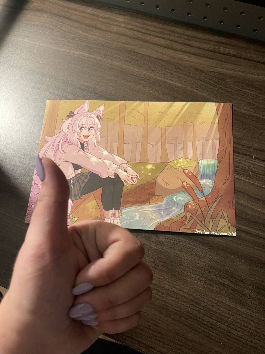 If you see me at TMG this weekend or come to my panel tomorrow (checked my pinned tweet for more info), stop and say hello to me! And ask for a free art poster, I printed A TON! I’ll sign it too with my chicken scratch if you want 🤭 💜

(Thank you <a href="/charbeau0/">(inactive here) Charlie</a> for the art!)
