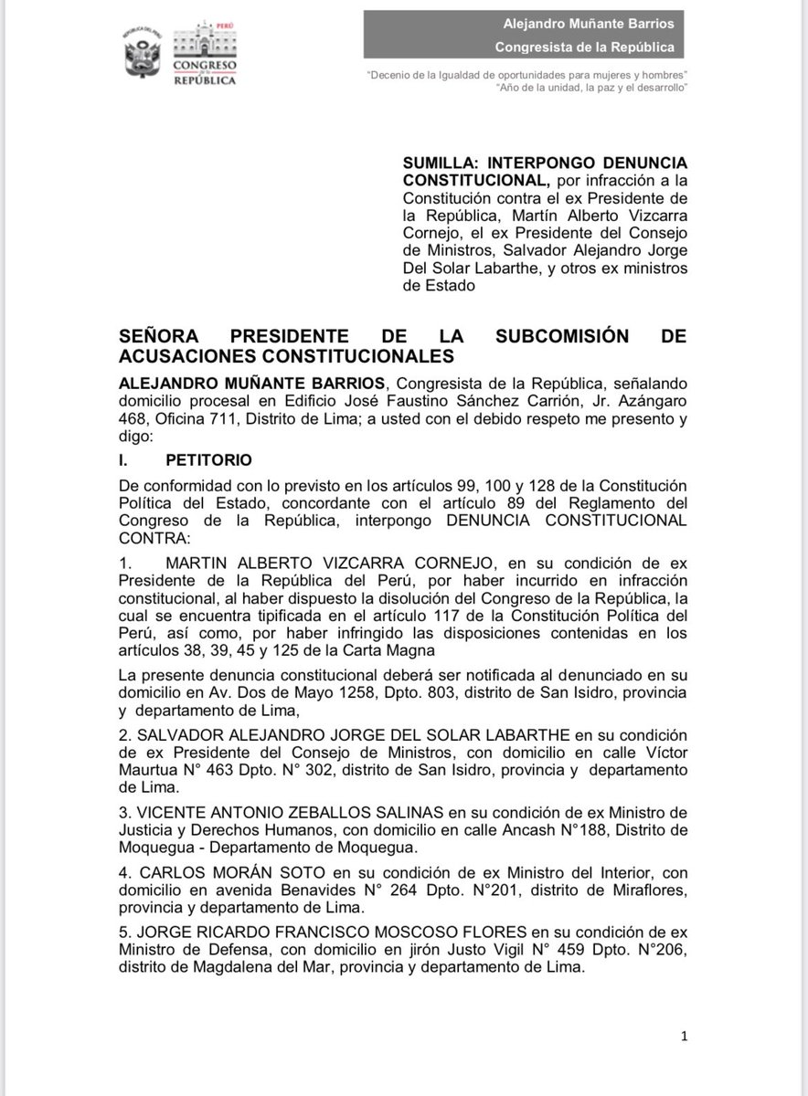 PolloFarsantePe's tweet photo. Nueva y valiente denuncia constitucional contra @MartinVizcarraC @saldelsol y otros ministros por el inconstitucional cierre del congreso. 
La presenta @AlejoMunante de Renovación Popular. https://t.co/pSbq8KxAG7