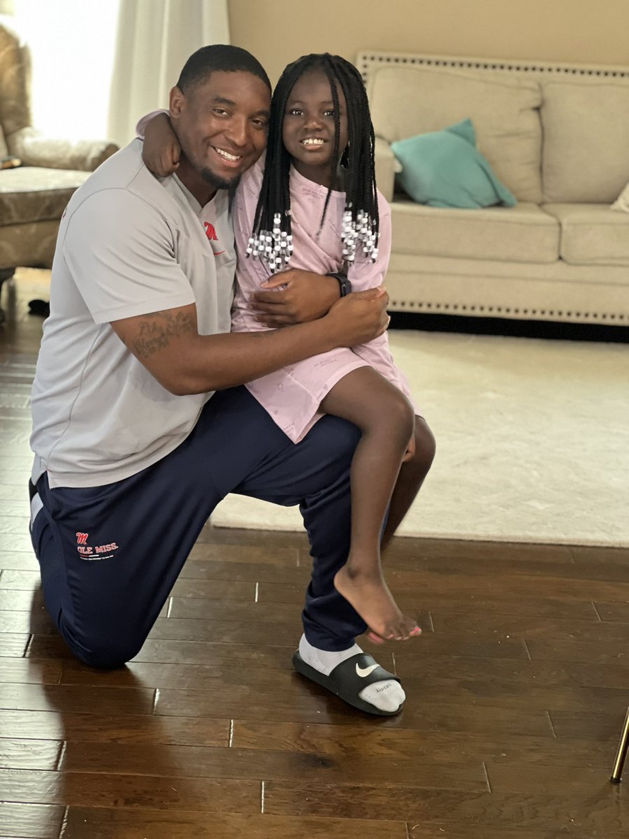 Coach Enrique Davis tweet media