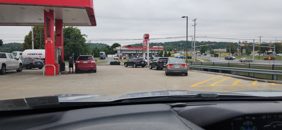 sheetzair's tweet photo. 3 bagger! https://t.co/cvbA9F6C4w