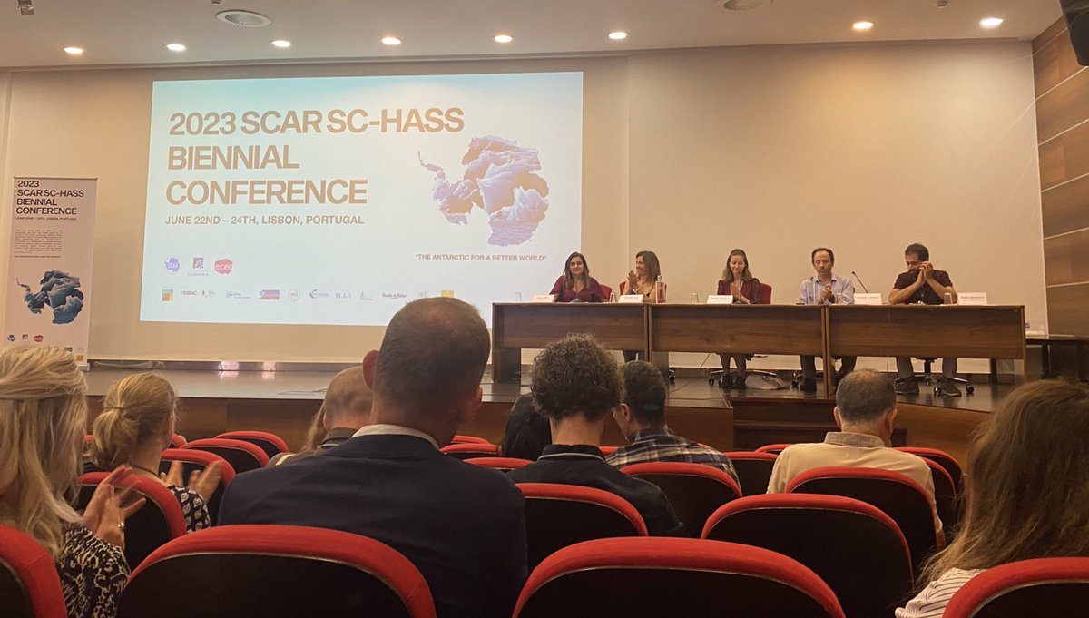 christyhehir's tweet photo. Penguin chat… here we go! SO good to finally be at my first @SCAR_Tweets conference 🇦🇶 ❤️🐧 #schass2023 #Antarctica #tourism #bethechange https://t.co/ff5UgzQBNQ