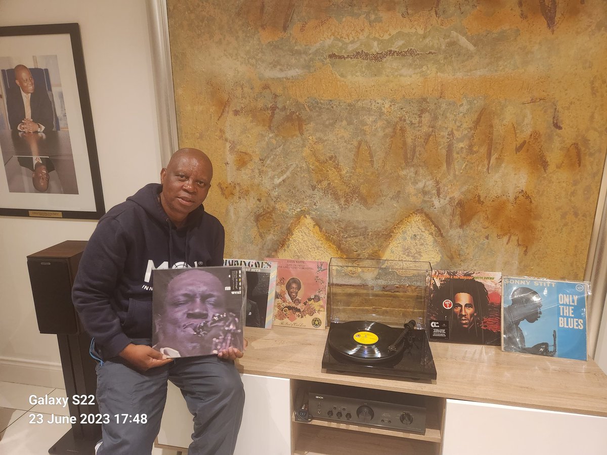 HermanMashaba's tweet photo. Today being a Friday, after another brutal week of public service, I also deserve a break.
Let me enjoy my music in peace.
Let's engage again tomorrow.
Thanks for your indulgence and understanding. https://t.co/B5IQlbl6vH