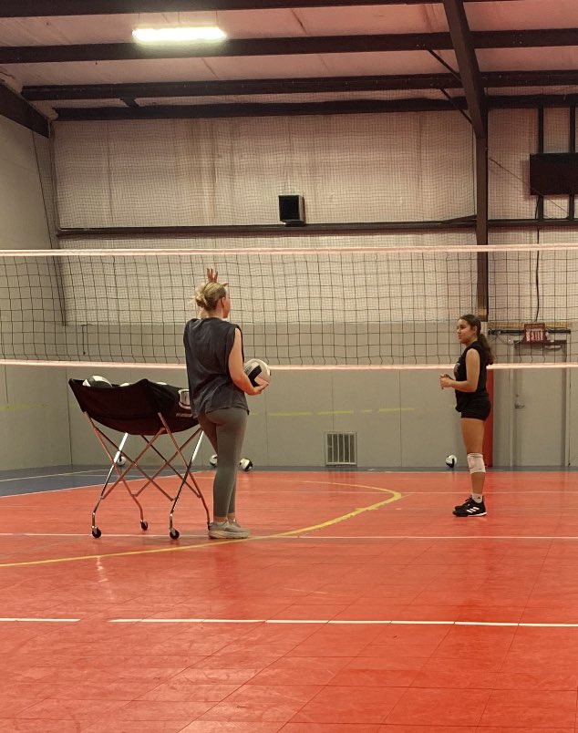 Mya Dickson (@myavolleyball) on Twitter photo Normally it’s working on setting but today it was defense! Thank you Coach <a href="/emm_orlandoo/">Emelie Orlando</a> for sharing your knowledge and helping me become a better volleyball player. Normally it’s working on setting but today it was defense! Thank you Coach <a href="/emm_orlandoo/">Emelie Orlando</a> for sharing your knowledge and helping me become a better volleyball player.