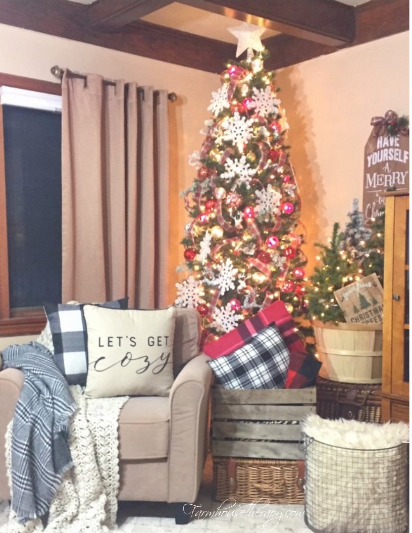 All is calm in the Merry and Bright Holiday Home Tour! Come check it out! 
farmhousetherapy.com/2018/11/28/a-r…
#christmas #christmasdecor