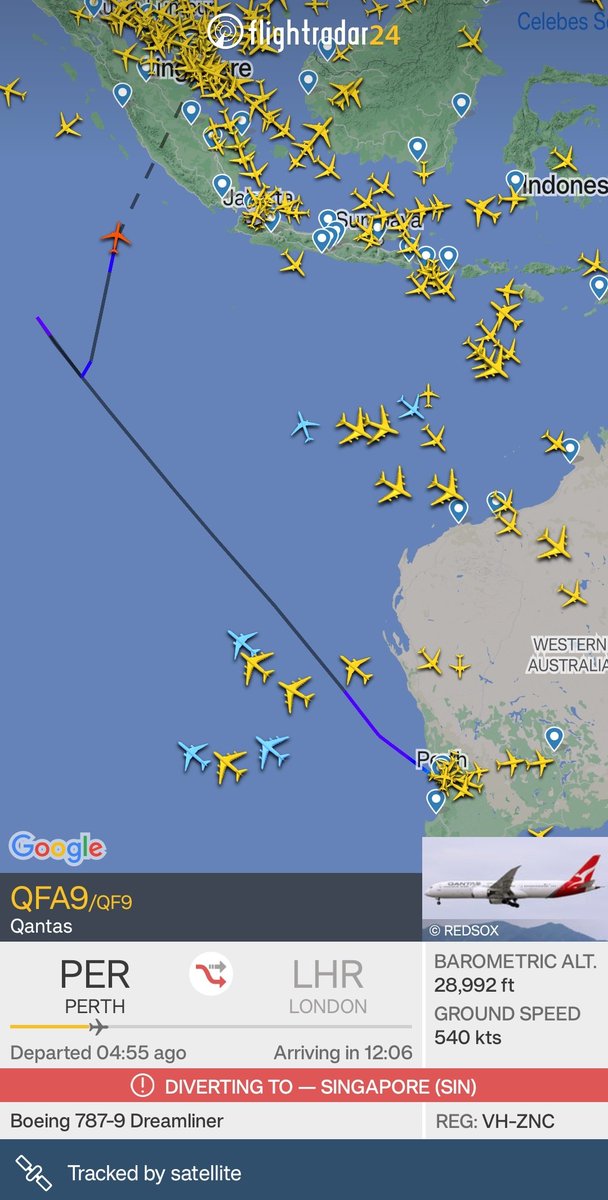 flightradar24's tweet photo. Qantas flight #QF9 from Perth to London is diverting to Singapore. The reason is currently unknown. https://t.co/2ygUt1sjuY https://t.co/RzrqXEWIQm