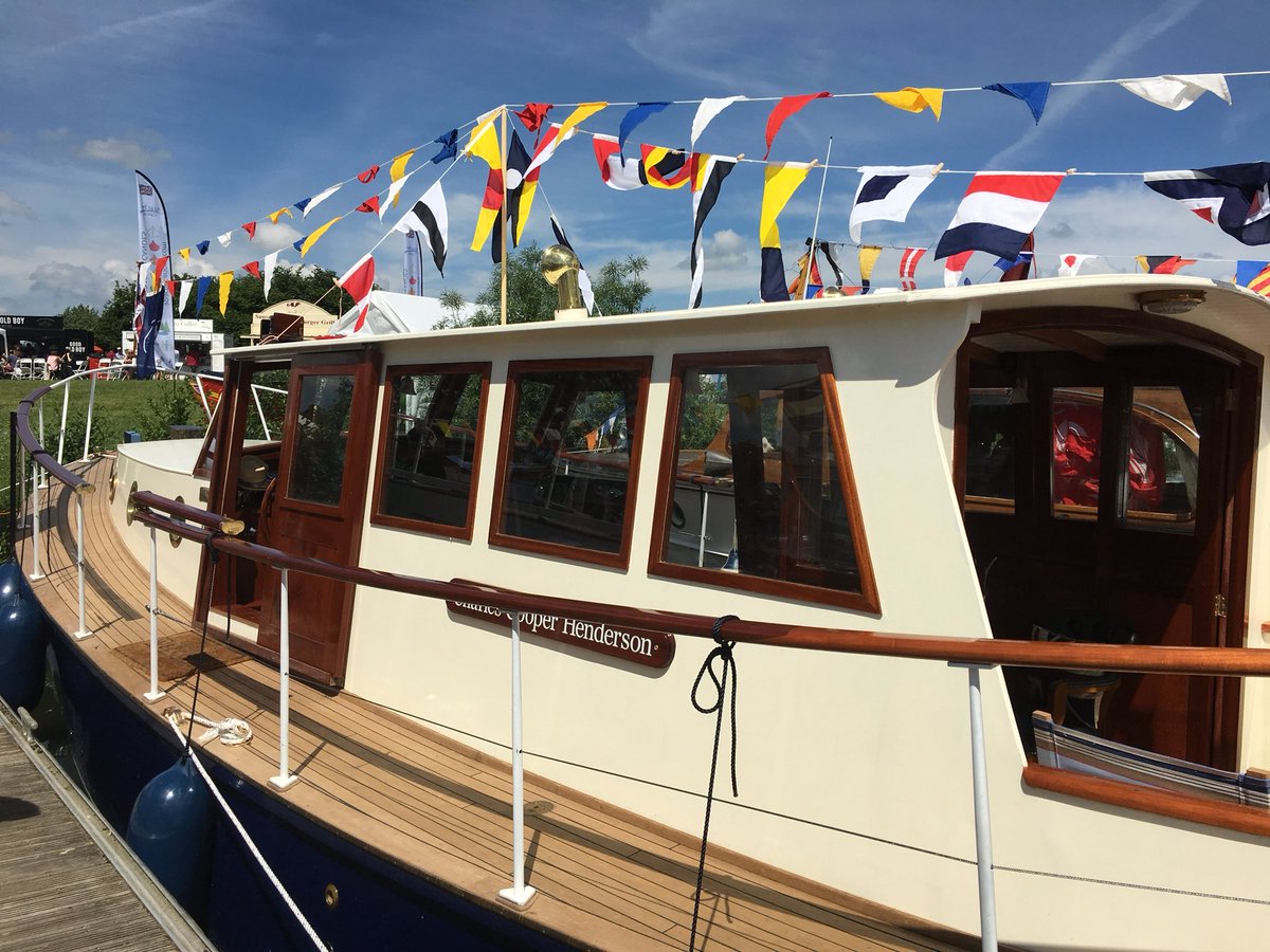 We have a luxury private chartered boat for up to 12 guests available for later in the week <a href="/HenleyRegatta/">Henley Royal Regatta</a> at an unbeatable price. Fully licensed. Contact us now….