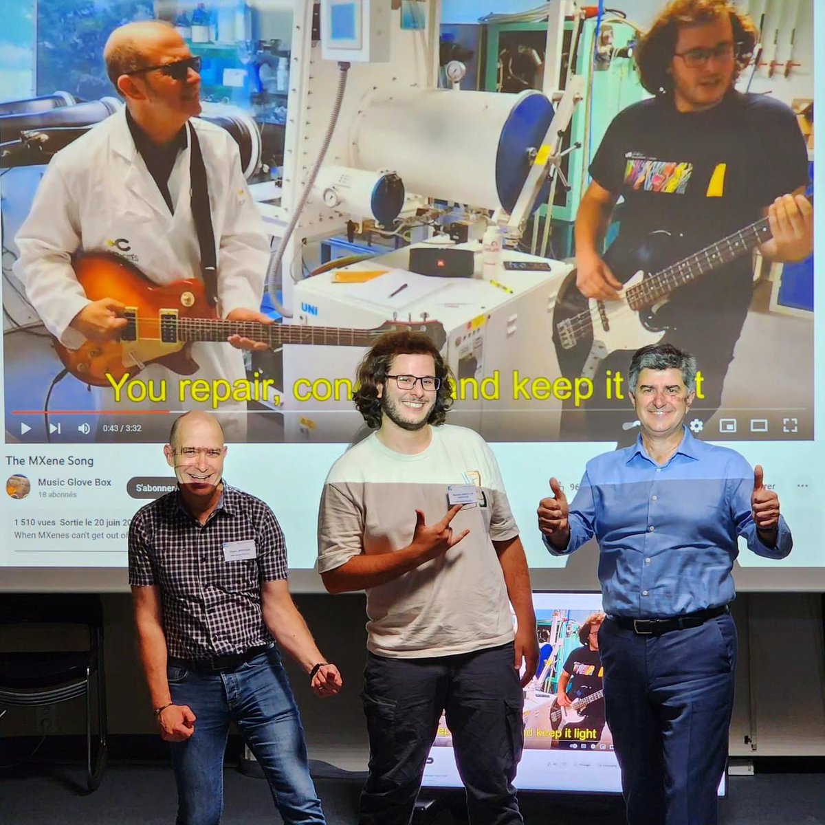 Rock stars of science! 🌟👨‍🎤  our @drexelnano and @MESC_Plus MS student Marcelo Andrade and his PhD adviser, Prof. Thierry Brousse, will tell you all you need to know about 
#MXenes in this song 🎸

youtu.be/K0a0N-3wziM