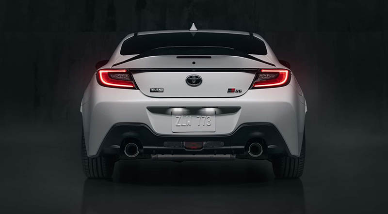 motoraty's tweet photo. Limited Edition Toyota Supra And GR86 Pay Homage To MkIV, Initial D
https://t.co/dbxzlGCMo5 https://t.co/KfBuvCyGr9