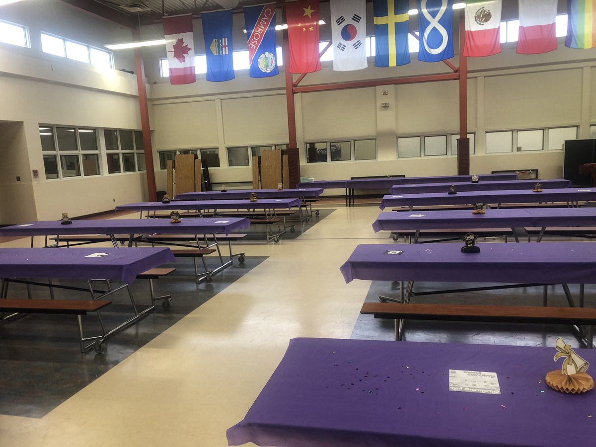 Today we say good bye to our grade 8’s after three wonderful years! Please enjoy your day!