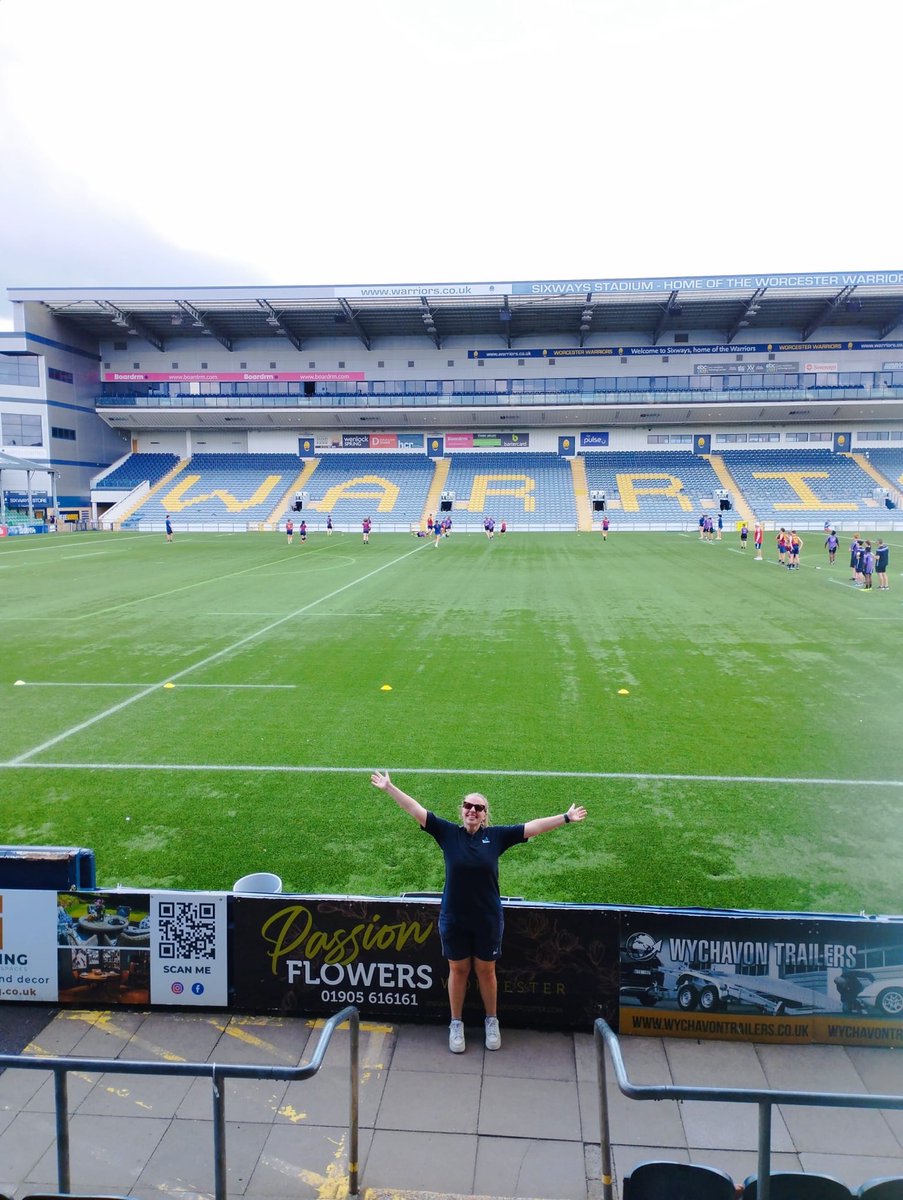 In2action tweet media