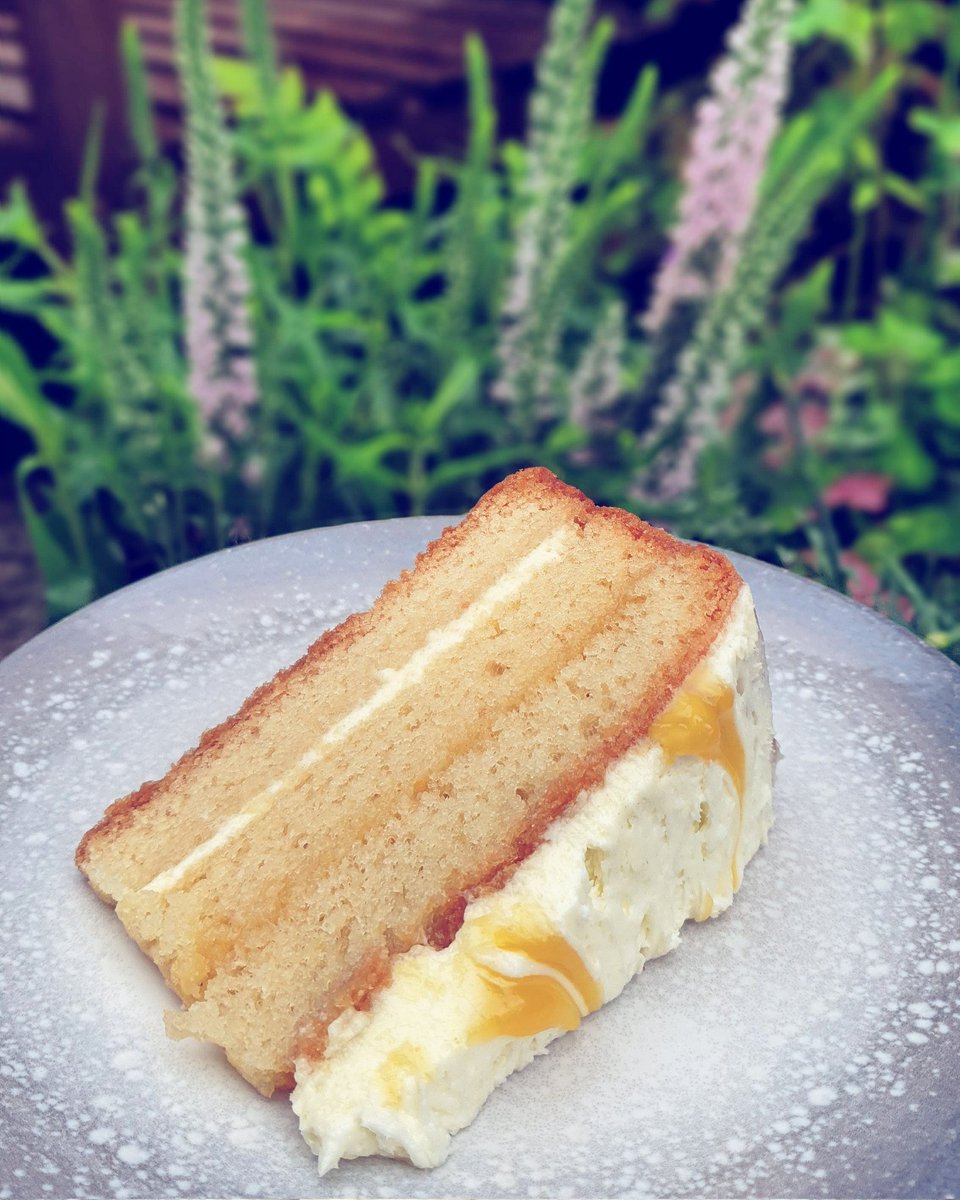 LisaShambrook's tweet photo. Just had my first #Mamogram which I wasn't looking forward to, but not as bad as I thought it would be.
Still, I was in the Morrisons car park, so I popped in and bought myself a piece of lemon cake, as a reward. I mean, no one likes having their breasts squashed do they? 💛 https://t.co/Y6ld1f7neH