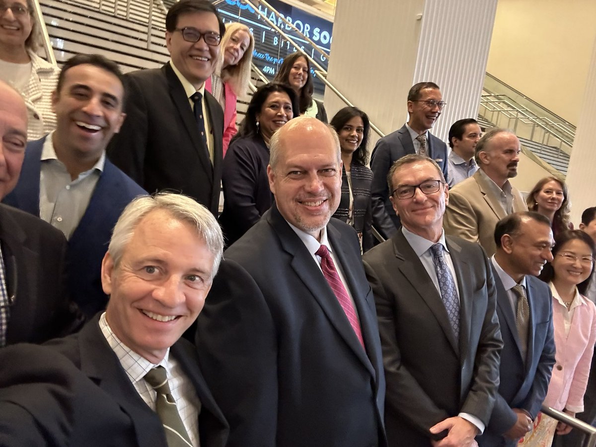 Akhil Narang, MD (@akhilnarangmd) on Twitter photo #ASE2023 Board Meeting underway <a href="/ASE360/">American Society of Echocardiography</a> Not quite an A-P cranial selfie but good enough! #ASE2023 Board Meeting underway <a href="/ASE360/">American Society of Echocardiography</a> Not quite an A-P cranial selfie but good enough!