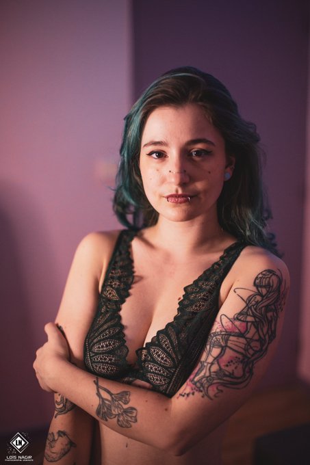 Je vais me coucher tu me rejoins? 💙 https://t.co/24kMGVKxyw