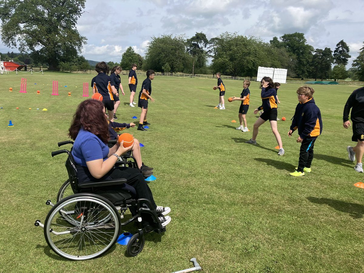 What a fantastic afternoon of inclusive cricket with <a href="/CheshireCB/">Cheshire Cricket Board</a> and Owen Williamson at the <a href="/LordsTaverners/">Lord's Taverners</a> charity cricket game at Cholmondeley Castle today. The students loved it!!