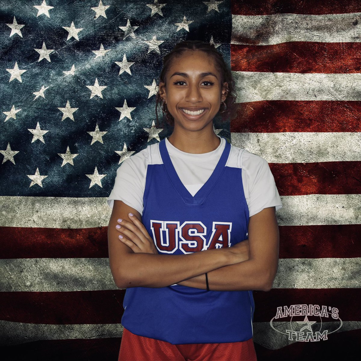 ShadowHillsGir1's tweet photo. Senior PG Victoria Hyatt representing Shadow Hills High School overseas in Spain. Make no mistake, her final season will be her best.

#whateverittakes
⚔️🛡️💜🥷🏽🇺🇸 https://t.co/JkynRp1zKz