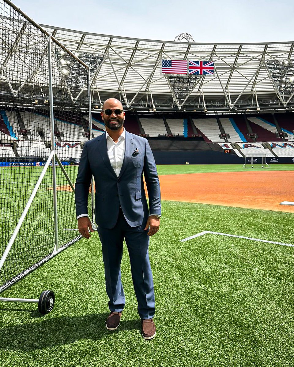 📍 MLB #LondonSeries with @MLBNetwork