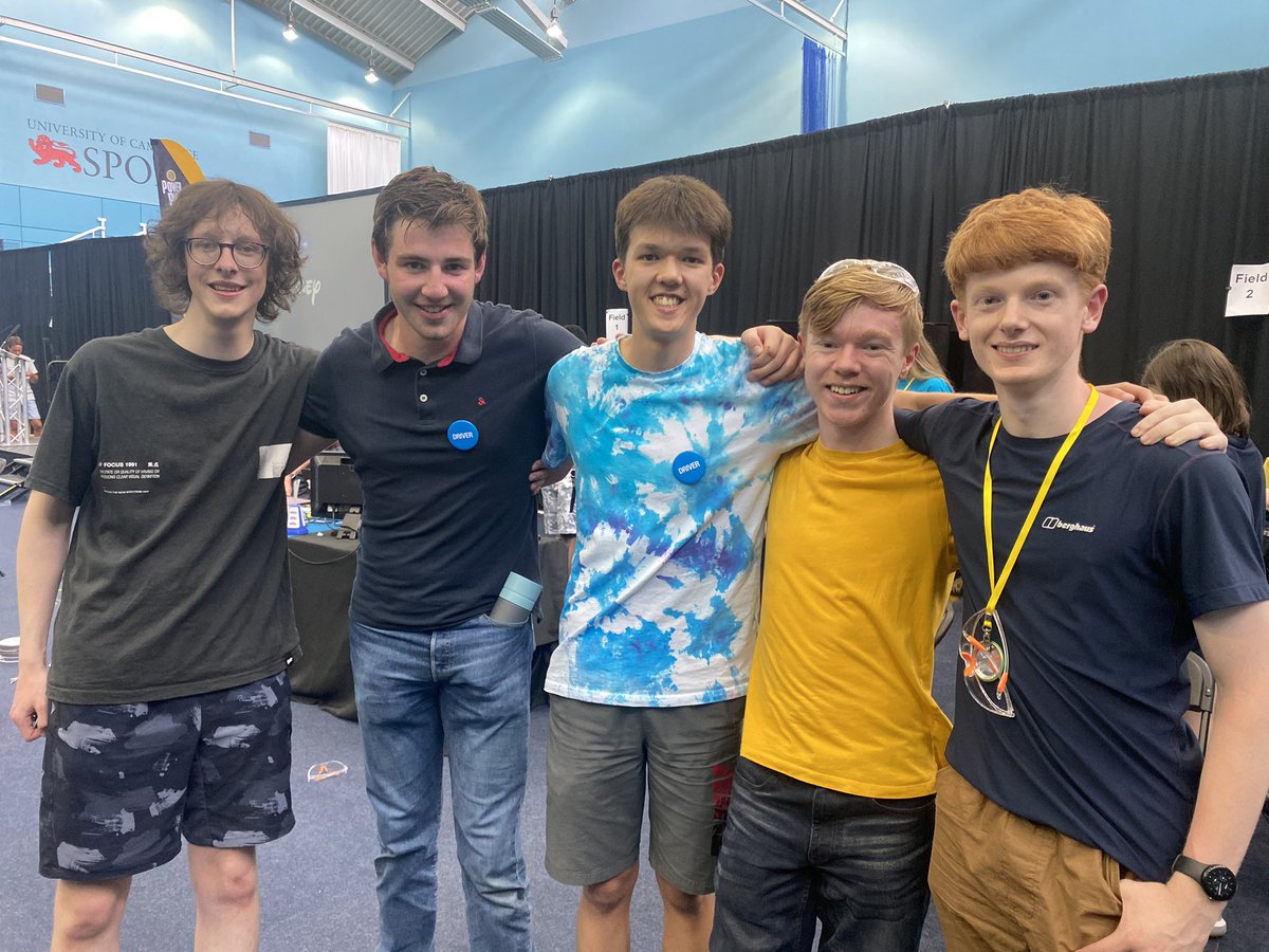 fslict's tweet image. We won!

@fslnews are now Northern Ireland and UK @ftc_uk schools robotics champions. Truly an unbelievable achievement for the boys! 

Massive thanks to @arm, @KainosSoftware  and @automatedintel without whom this would not have been possible. 

In IT to win IT!