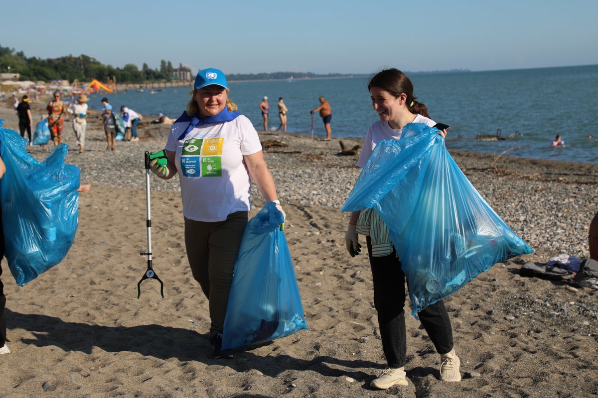 Taking action for a clean environment and sustainable living!

<a href="/UNDP/">UN Development</a> team in Sukhumi leads the charge, uniting civil society &amp; youth to clean up #BlackSea shores &amp; promote #HealthyLifestyle. Together, we're removing hundreds of KGs of plastic, metal &amp; glass from public beaches.