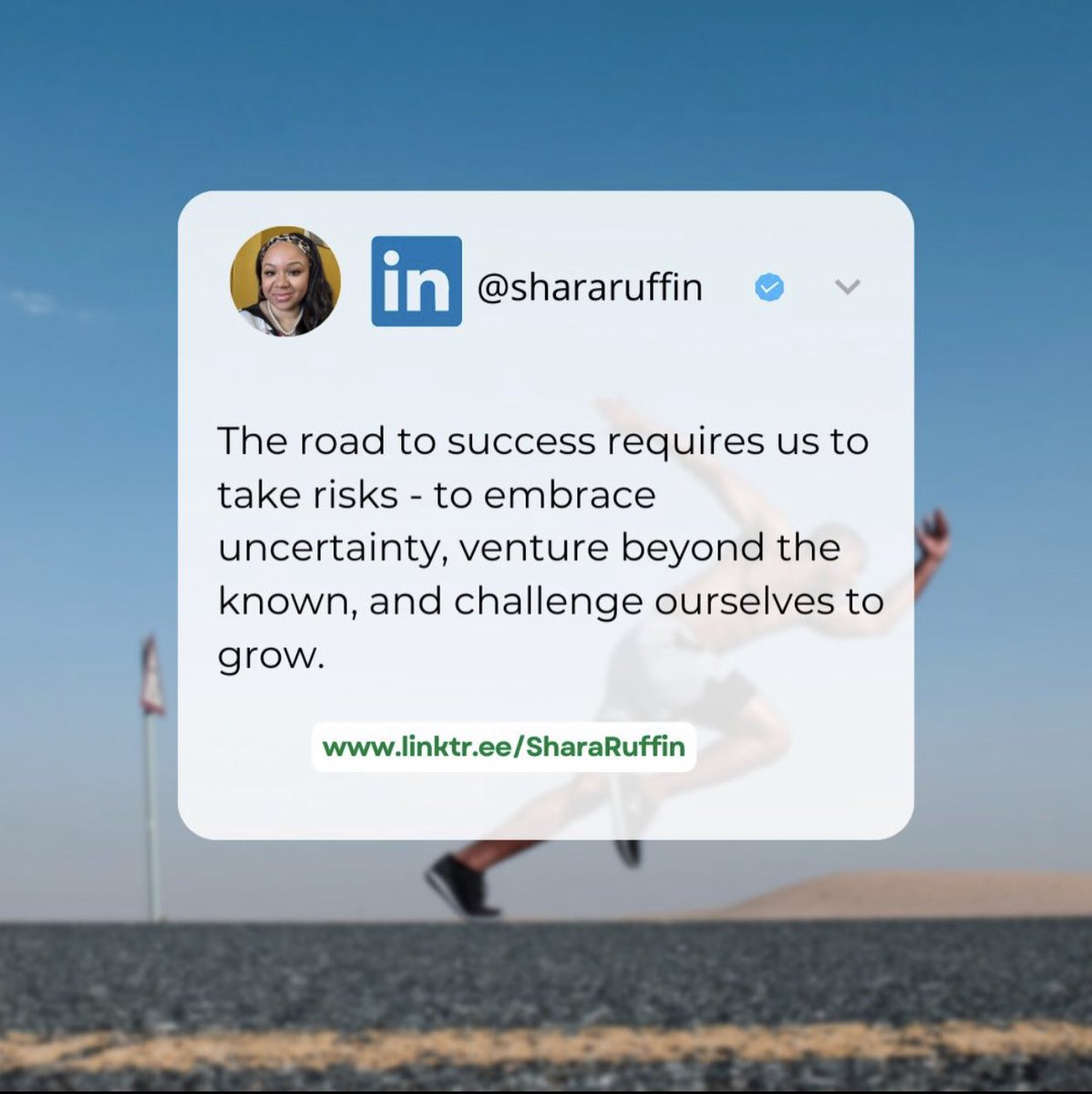 SharaRuffin's tweet image. "Don't let fear limit your potential. Embrace the unknown, step outside your comfort zone. Amazing opportunities await on the other side. Take a deep breath, summon your courage, and chase your dreams! 💫 #MondayMotivation #FearlessGrowth" #socialworkertwitter #socialworkexams