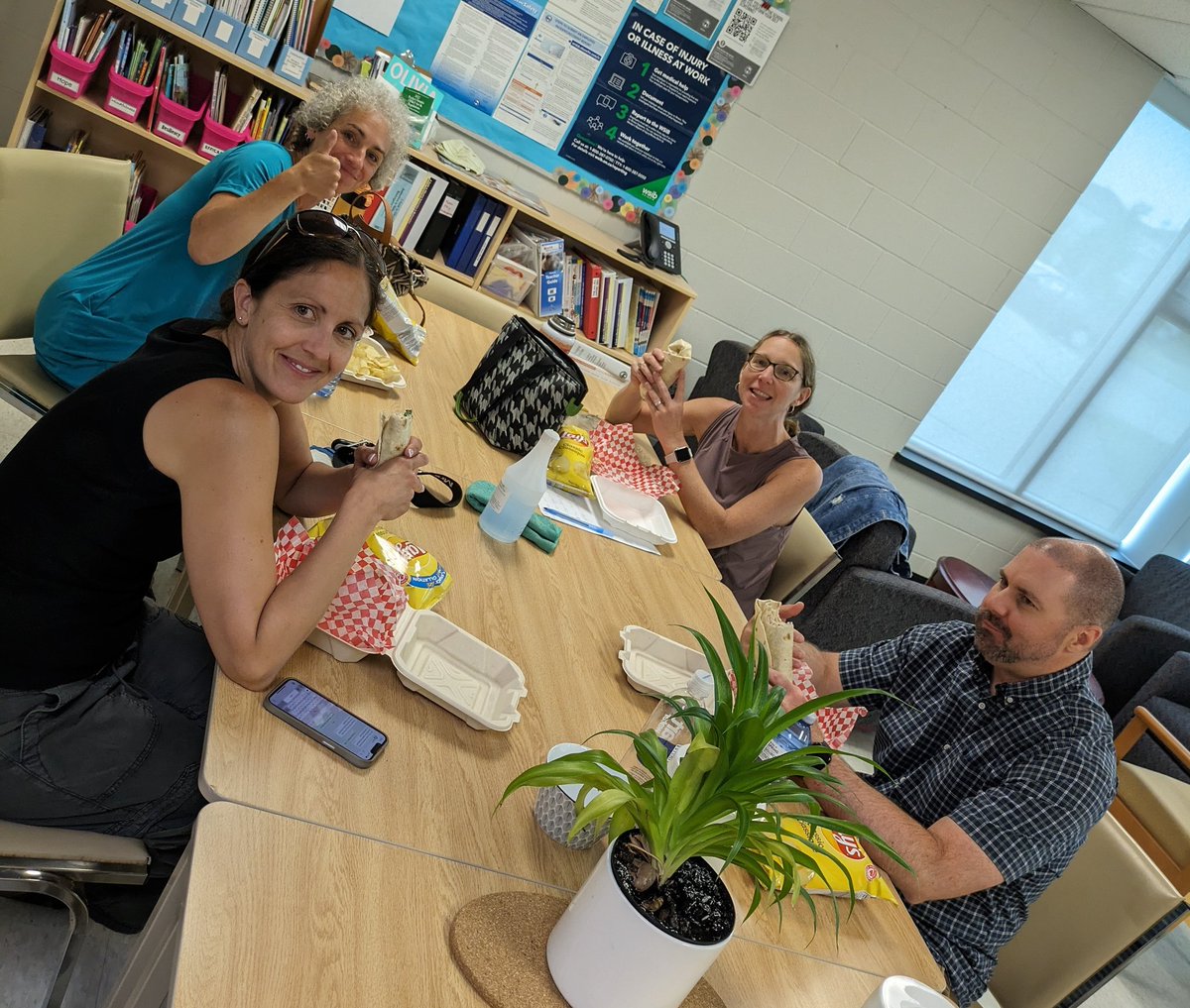 Thank you to The Court at Laurelwood for providing lunch to our very appreciative staff today! #AspiraRetirementLiving #AmazingNeighbours