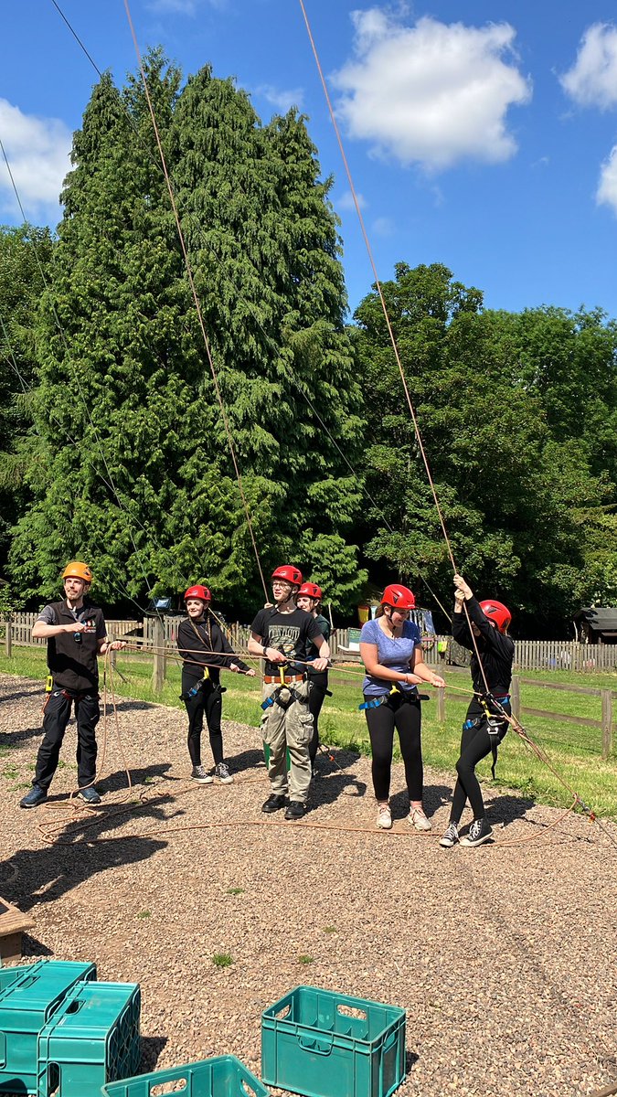 JET Academy tweet media