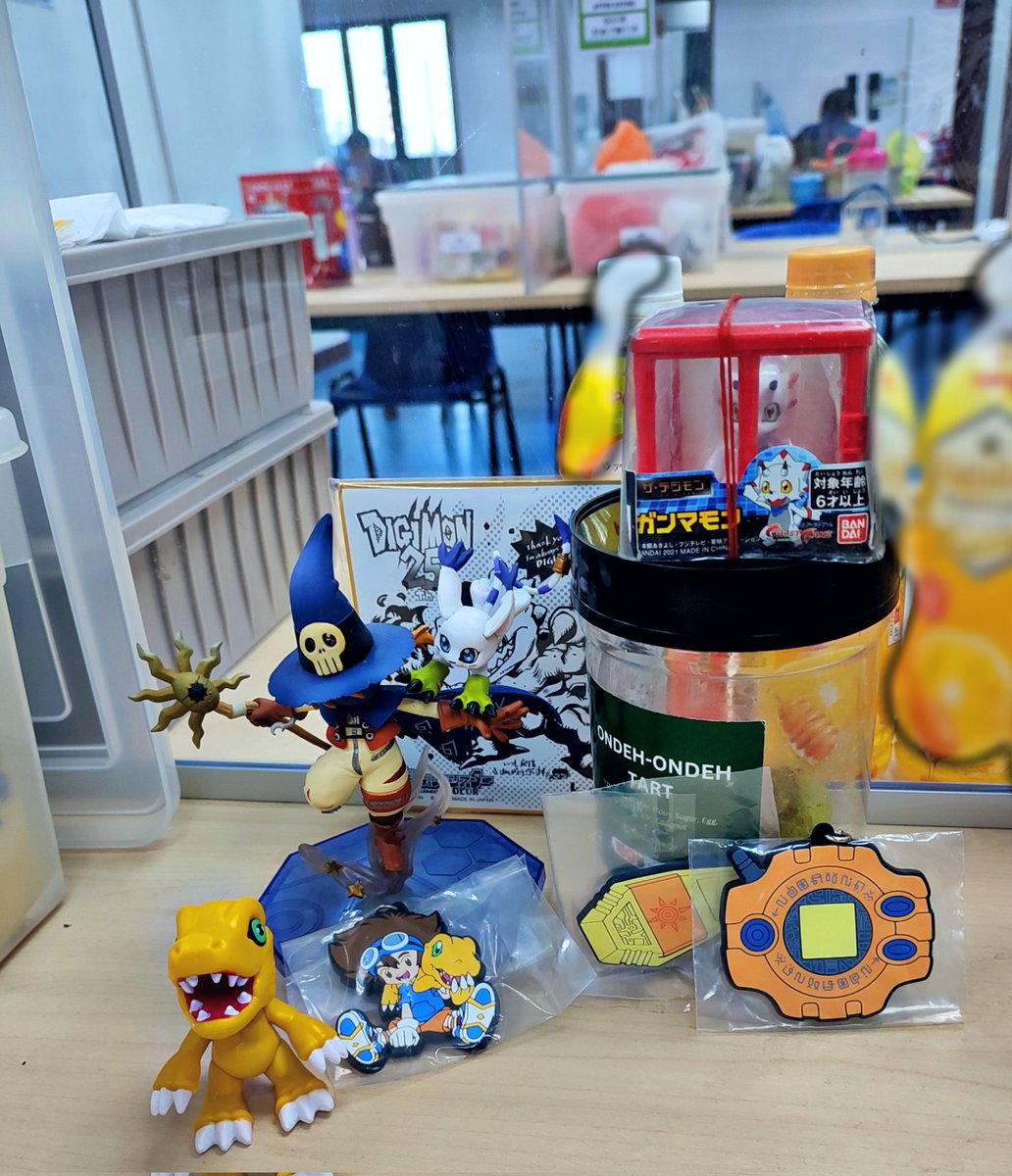 Currently at my workplace table

#DIGIMON #DigitalMonsters
#DigiDestined