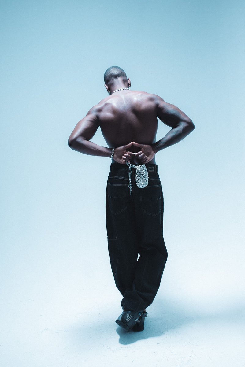 tre 🕊 tweet media