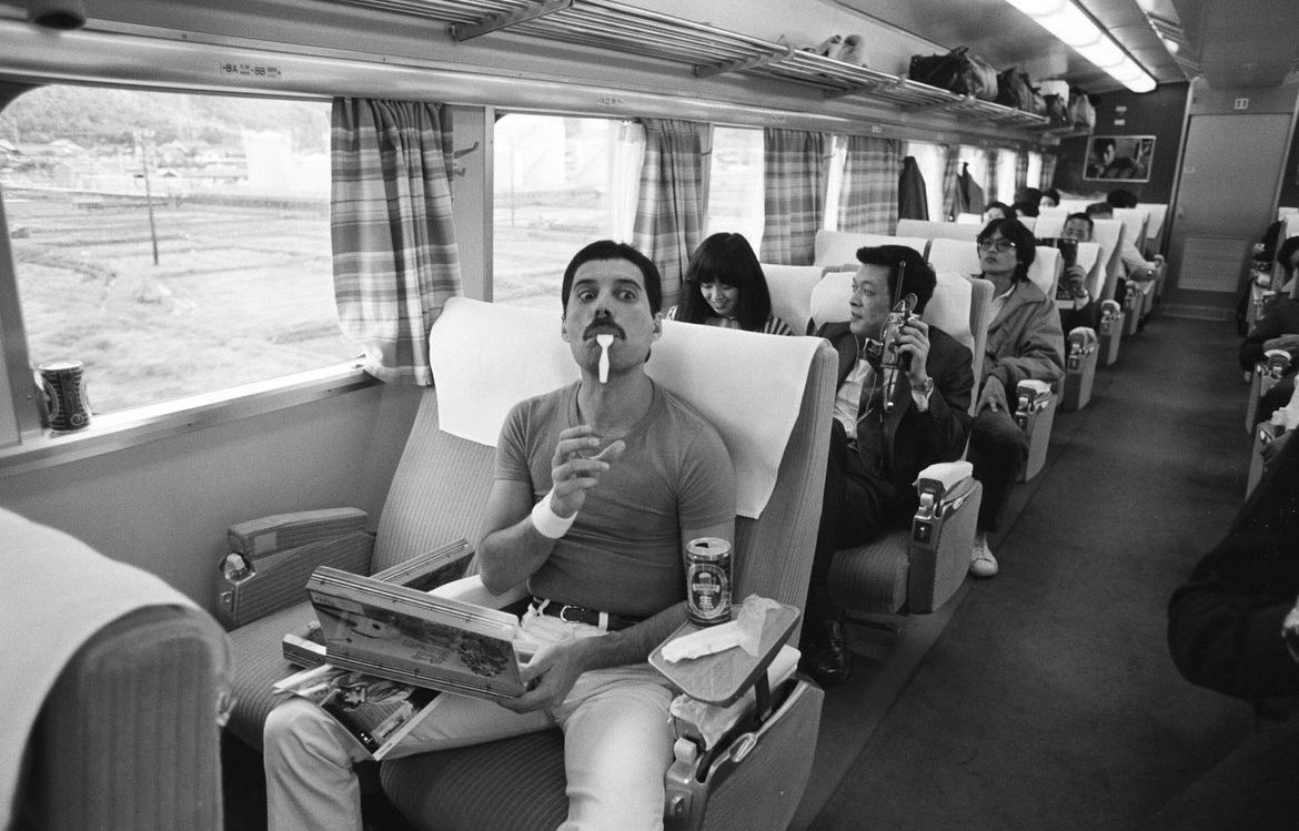 Freddie Mercury, the iconic lead vocalist of the British rock band Queen, embarked on a memorable journey during the Hot Space Japan tour on October 25, 1982. The band's visit to Nishinomiya, Japan, coincided with their travel plans on a high-speed bullet train, known as the