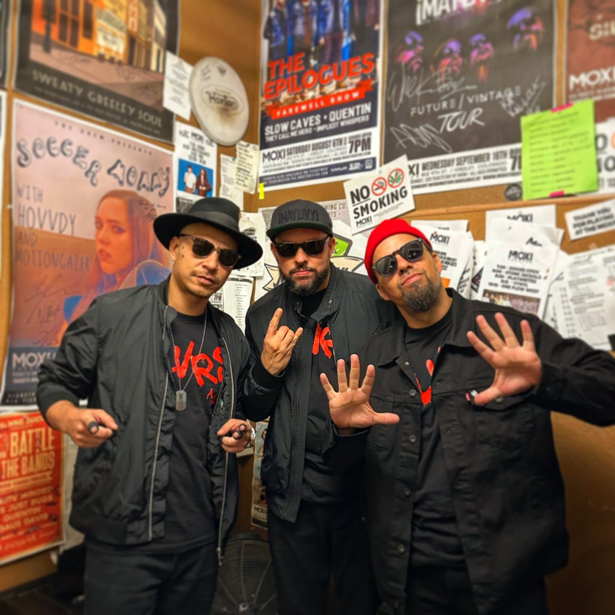 MAYDAYMUSIC's tweet photo. We did 8 shows to celebrate the 10th anniversary of #Believers and they were AMAZING. We’ve heard you all loud &amp; clear. You want to see #BLVRS10 in your city. We’re looking into possibly doing more of those shows. Which cities still want that set? #Mayday #MaydayMusic #concert https://t.co/oIcUXDnh3z