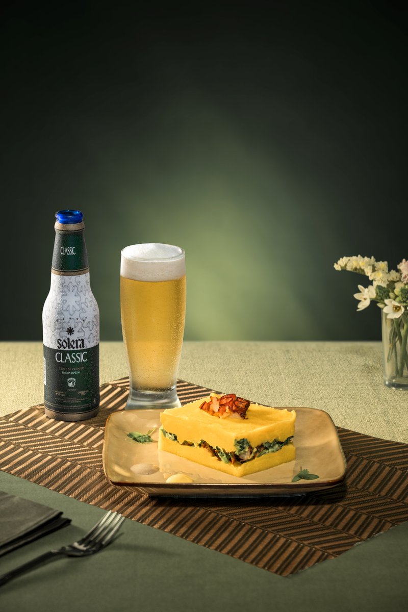 Descubre el increíble Maridaje que crearon la Causa de pulpo de @victormorenoc con Solera Classic

Es un maridaje por contraste, nuestra Solera Classic logra que todos los elementos tengan equilibrio y distribuye el protagonismo, siendo un factor inesperado que balancea el sabor.