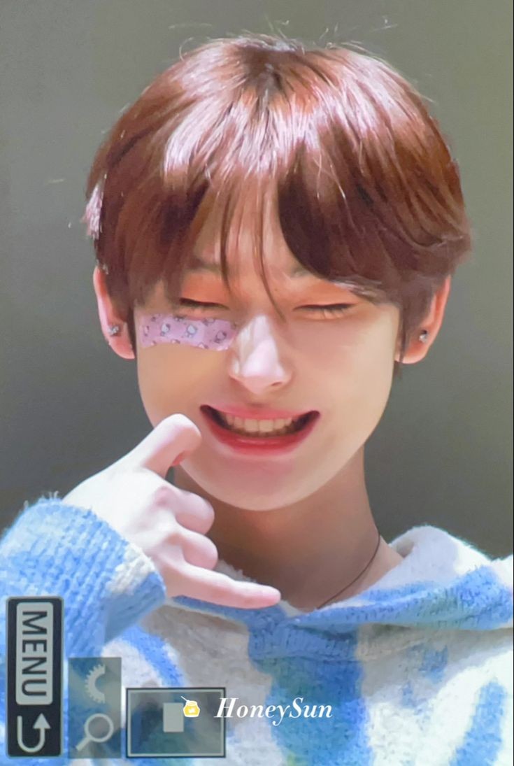 Rie_00430's tweet photo. Happy birthday to the center of our solar system, our sunshine, our sunoo #HAPPYSUNOODAY  @ENHYPEN_members https://t.co/Rm5UfJVcDm