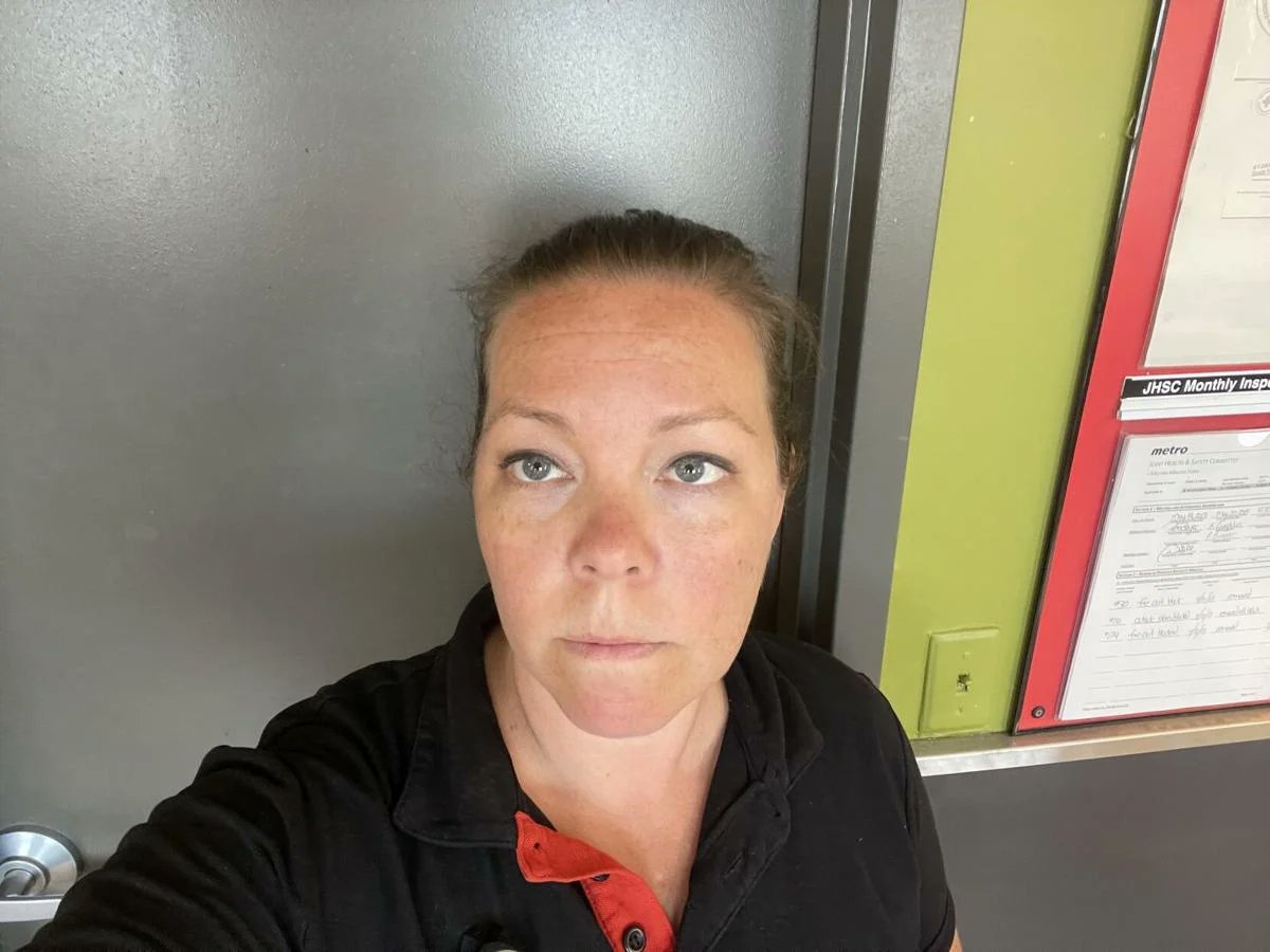 'We all deserve a living wage': 3,700 workers at Metro grocery stores in Hamilton, Mississauga, Brampton and other stores in the Greater Toronto Area vote to strike. #HamOnt #Ancaster #Dundas #HamiltonMountain #StoneyCreek #strike

thespec.com/news/we-all-de…