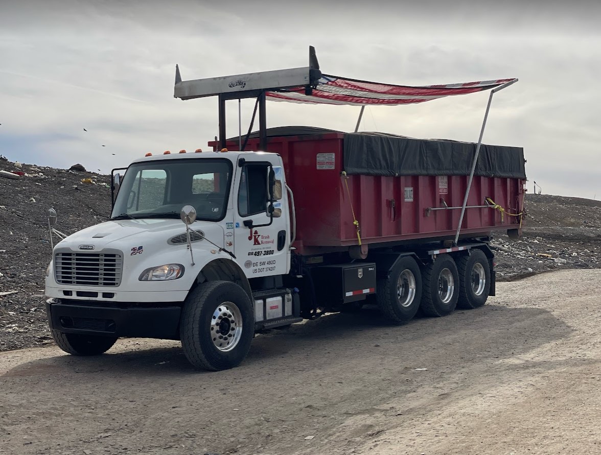 JK_trashremoval's tweet photo. Happy Fri-Yay! Enjoy the weekend everyone.
#JandKtrash #trashremoval #recyclingservices #dumpsterrentals #shredevents #secureshredding #sanitationservice #familybusiness #commercialtrashservice https://t.co/BnvW3YkTt8
