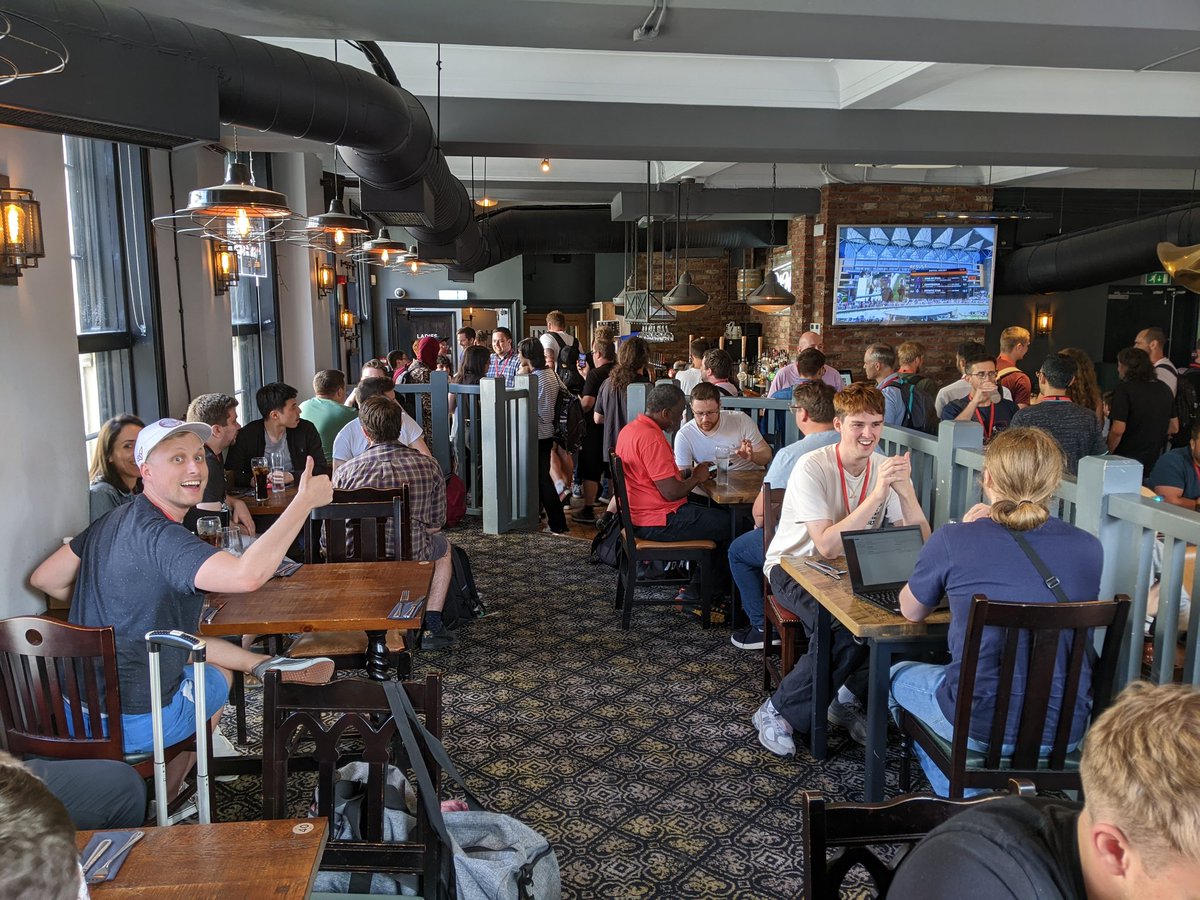 LaravelLiveUK's tweet image. Laravel Live after party. Boom chakalaka!