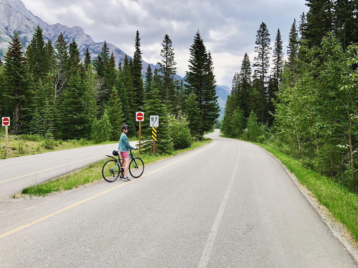 jenevaniew's tweet photo. @BanffNP Had a wonderful time! 🚲 https://t.co/MOvJvBl1jU