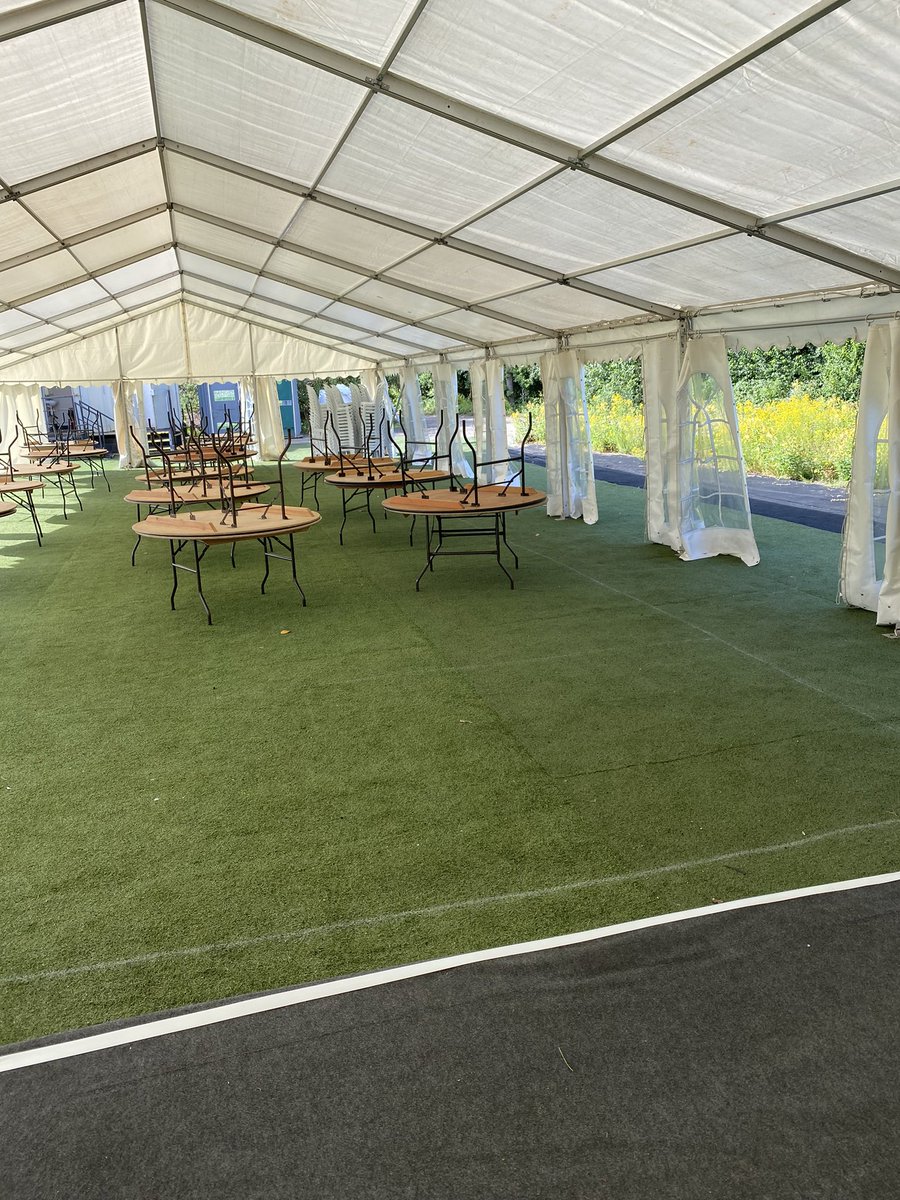 HRangers's tweet image. Over 304 kids and 177 adults attending thru day tomo for our annual Awards event
#footballfootballfootball
We are all set up for what promises to be a great day &amp;amp; evening
It’s all about the kids