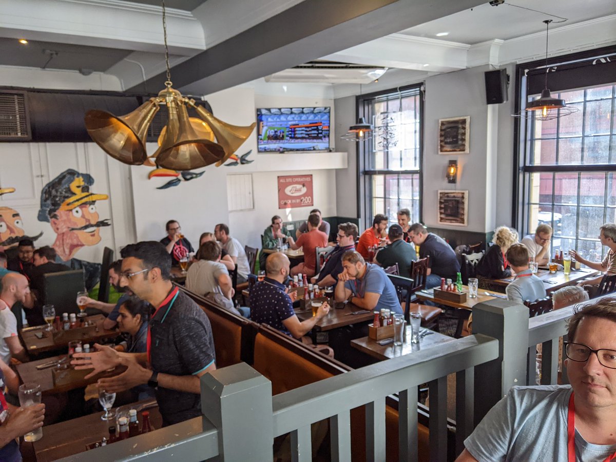 LaravelLiveUK's tweet image. Laravel Live after party. Boom chakalaka!