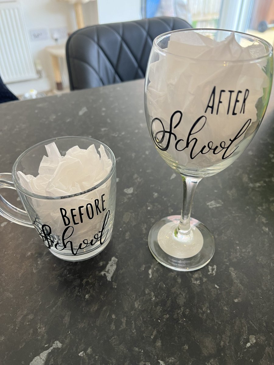 Mrs History tweet media