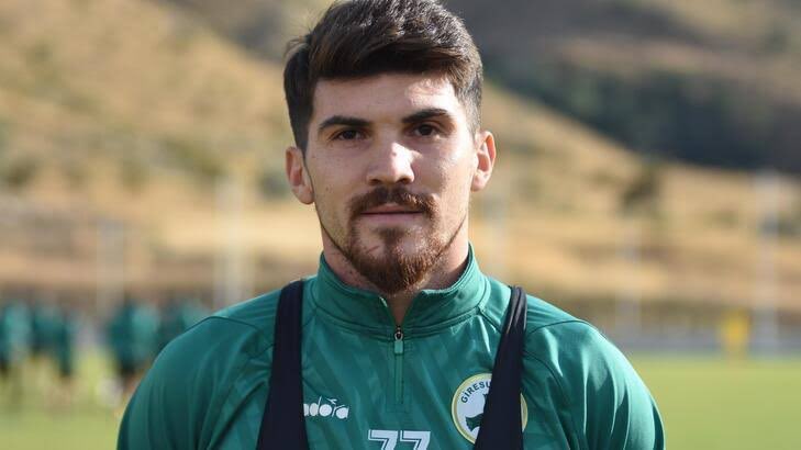 ÖZEL - Ankaragücü, Giresunspor’dan ayrılan Hayrullah Bilazer ile prensip anlaşma sağladı.

Oyuncu sözleşme görüşmeleri için Ankara’ya gitti.

(@SportsDigitale)