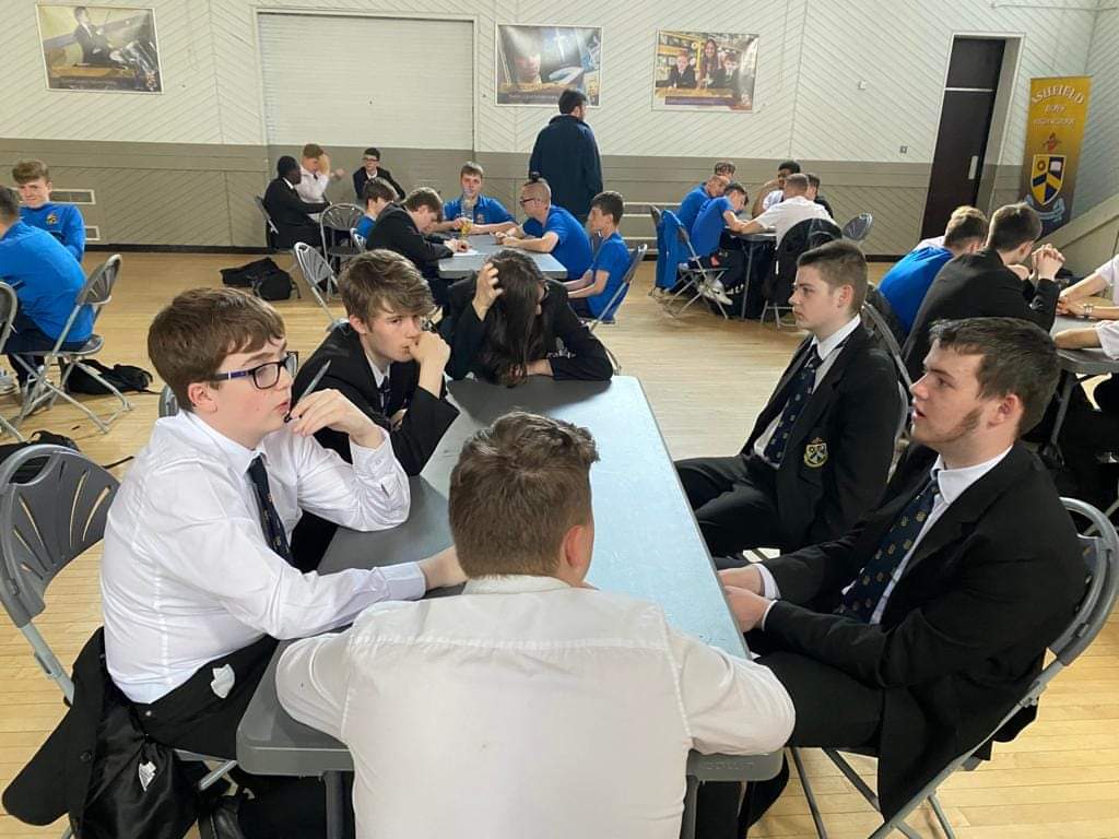 . @YE_NI were in this week taking Business courses for our Yr9 and Yr11👍🏻 Mrs Moore was delighted to welcome back past pupil Ryan Stirling who was the facilitator! Thank you Ryan 😁💙💛