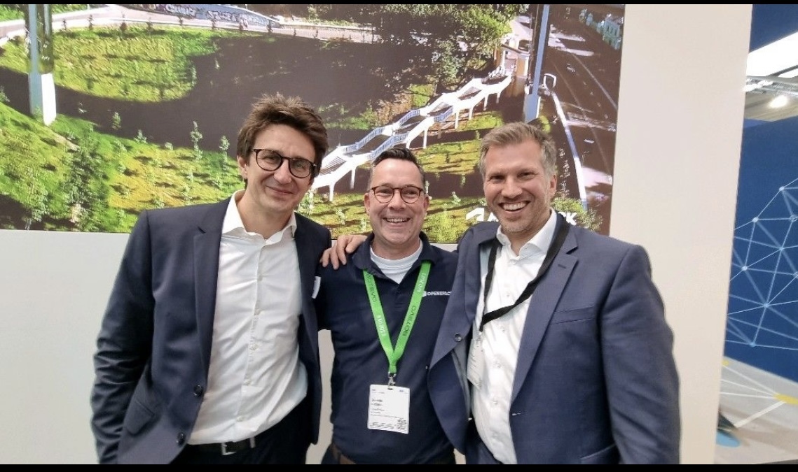 openspaceai's tweet image. We had a great time celebrating innovation and discussing the newest trends in #Construction &amp;amp; #ConTech with many of you at BAU a few weeks ago! 

Grateful for these opportunities to connect with the global construction community. 

#OpenSpaceAI #BuiltForYouByYou #RealityCapture