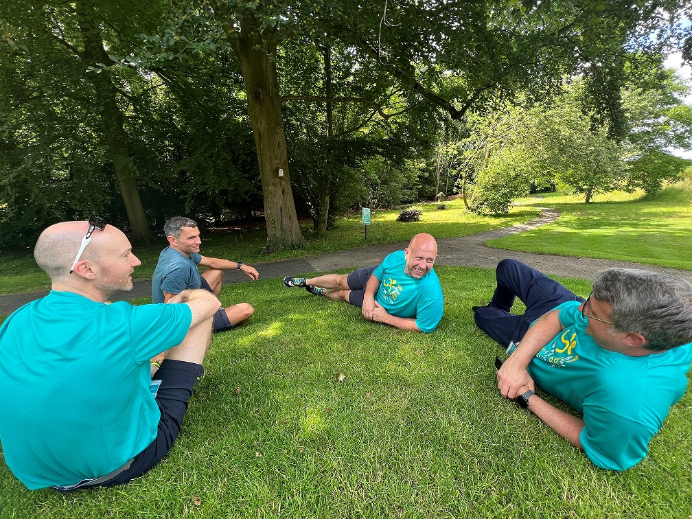 Your health matters 💪

Good to see that our Physio Team are having a good natter 😀
Don't forget to prioritise wellness amid your busy schedule. 
Remember, a healthy team is a productive team.

#MensHealthWeek #HelpAndHeal