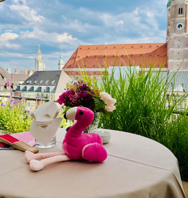 Summer feeling pur - loop pool auf roadshow in 6 Städten
Ein absoluter Sommernachtstraum, auf der Terrasse des Bayerischen Hofs, war die 3 Station der loop pool Roadshow. 24 selektierte Aussteller, aus der ganzen Welt, präsentierten ihre exklusiven

icjambassador.com/?p=21842