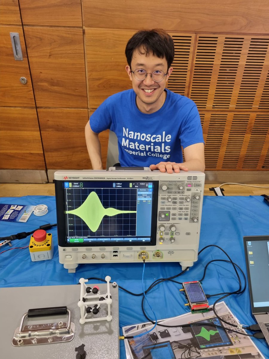 ImpMaser's tweet photo. We had a great time talking to the public about masers and nanoscale engineering over the weekend at the Great Exhibition Road Festival 2023! Here our amazing postdoc, Dr. Wern Ng with the portable Maser he constructed for public demonstrations! https://t.co/GXCA9xNihm