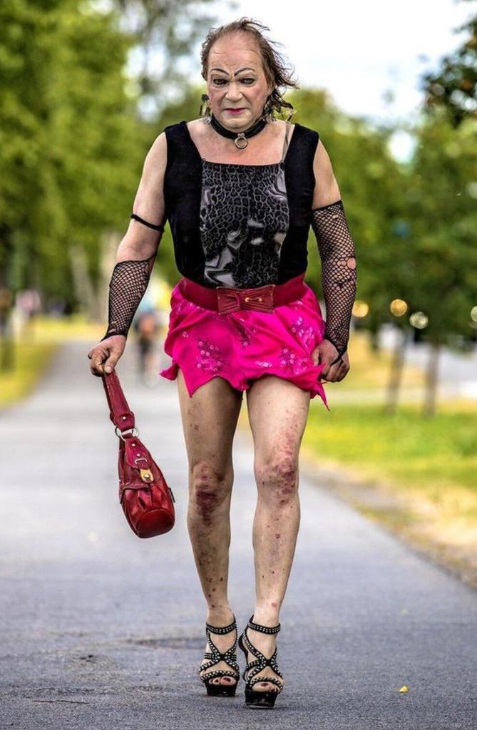 When You are Running Late for
Drag Queen Storytime, and 
You Just Threw Yourself Together...

🤔🤣😜😂👇👇👇